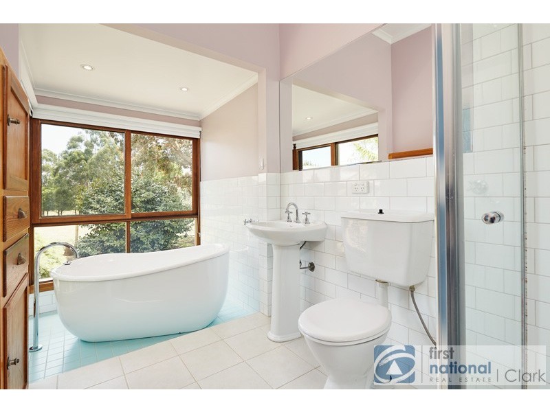 220 Buln Buln Road, Drouin VIC 3818