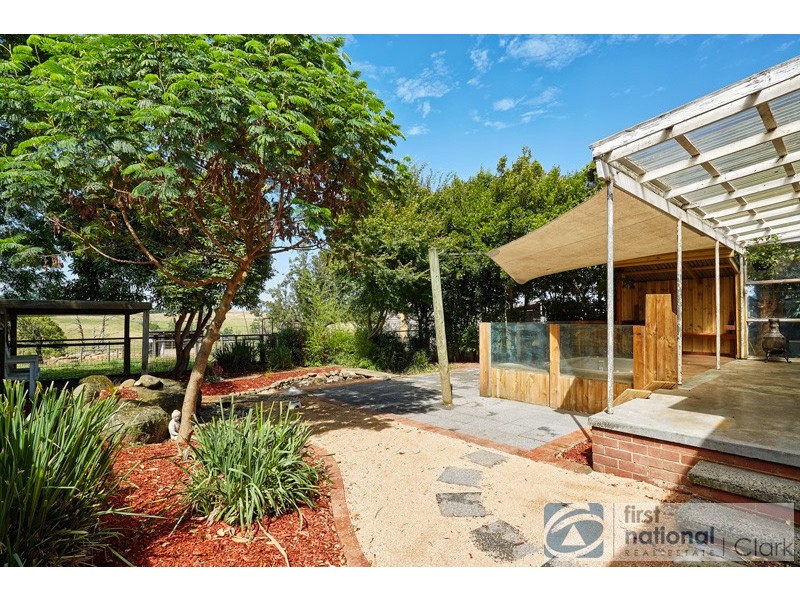 400 Old Sale Road, Drouin West VIC 3818