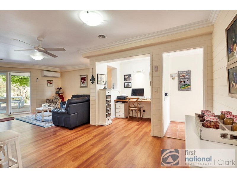 17 Lillico Road, Warragul VIC 3820