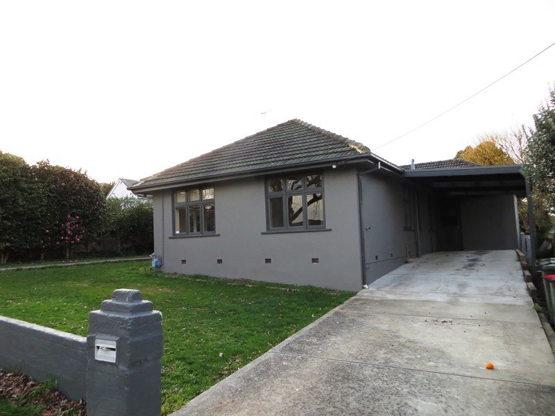 61 Clifford Street, Warragul VIC 3820