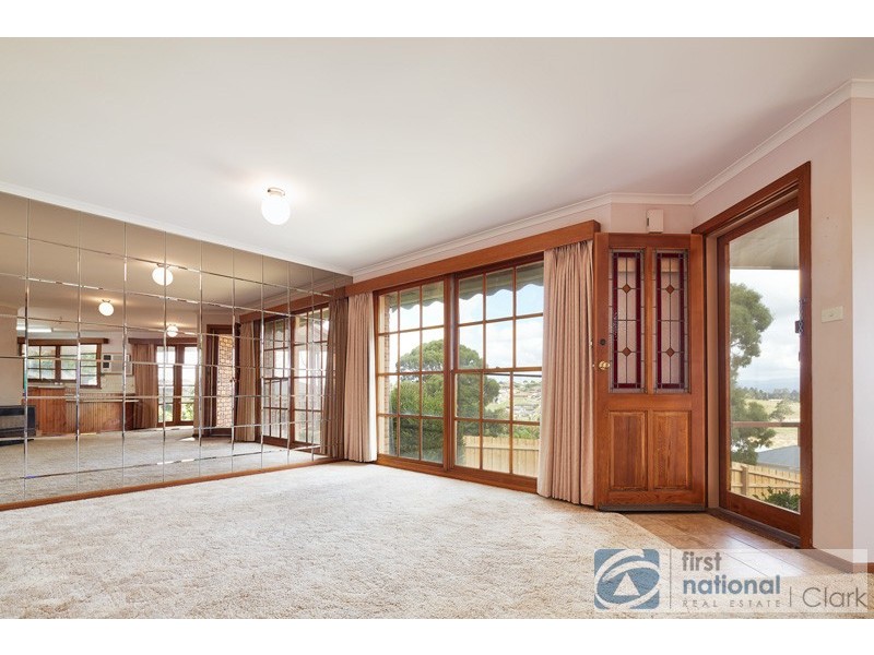 72 McNeilly Road, Drouin VIC 3818