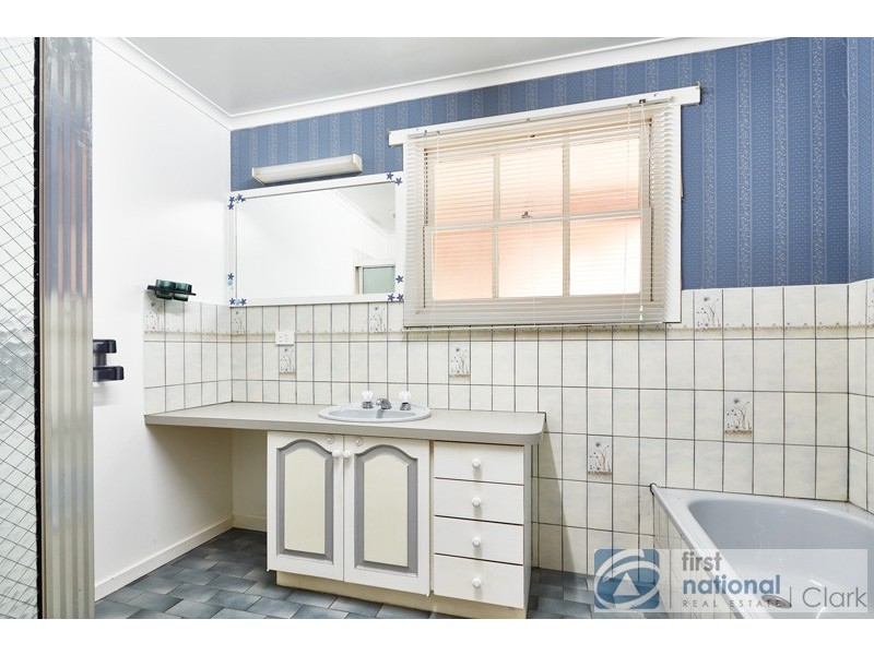 72 McNeilly Road, Drouin VIC 3818