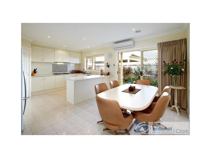 1/5 Karrala Court, Drouin VIC 3818