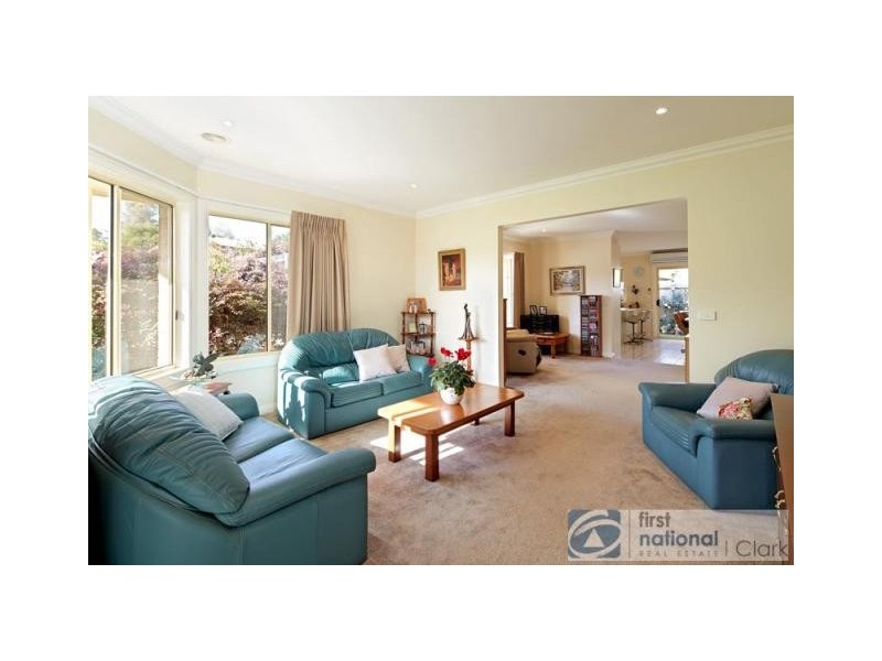 1/5 Karrala Court, Drouin VIC 3818