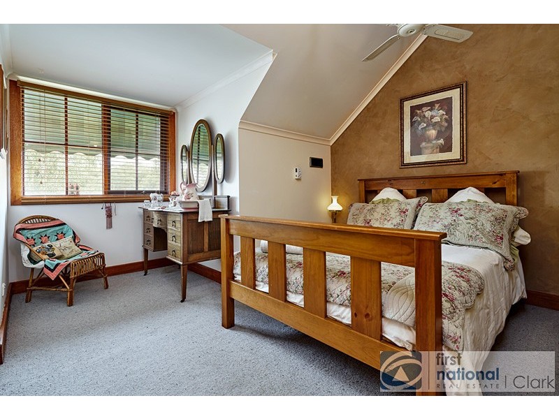 350 McDougal Rd, Neerim South VIC 3831