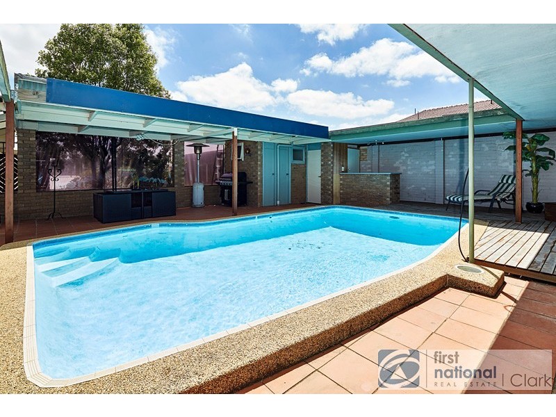 15 Colin Street, Warragul VIC 3820