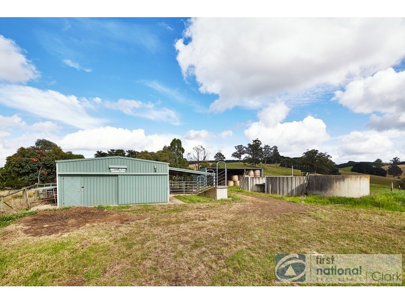 195 Sheffield Road, Neerim South VIC 3831