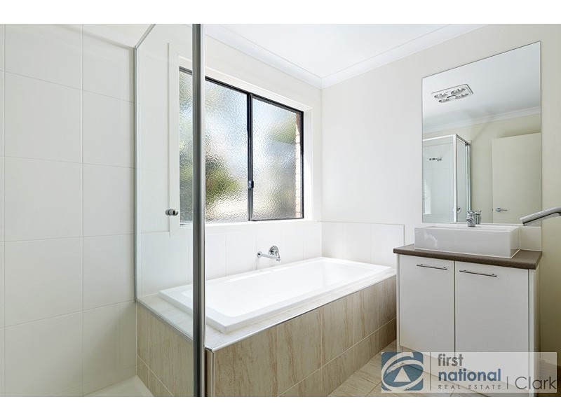 19 Miller Close, Drouin VIC 3818