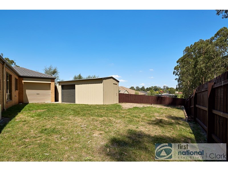 19 Miller Close, Drouin VIC 3818