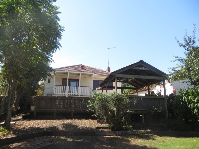 6 Windsor Avenue, Warragul VIC 3820