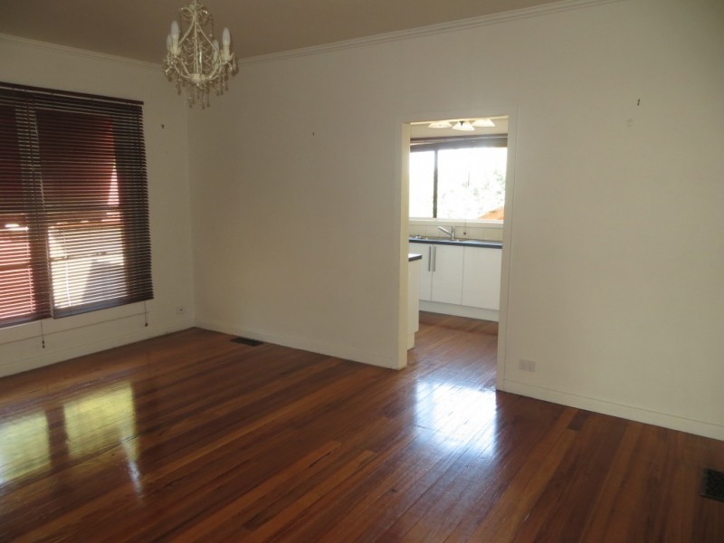 6 Windsor Avenue, Warragul VIC 3820