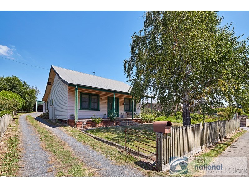 20 Young Street, Drouin VIC 3818