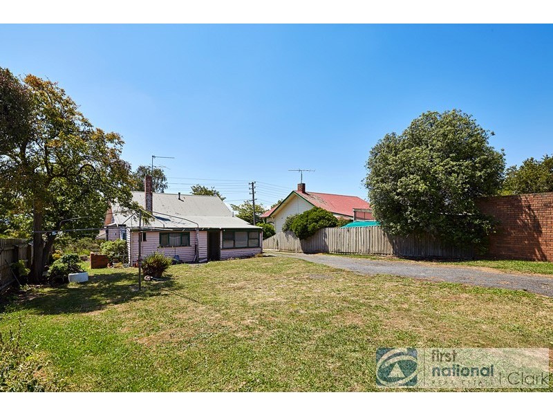 20 Young Street, Drouin VIC 3818