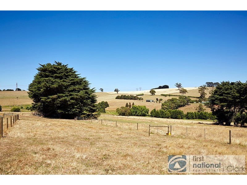 228 East West Road, Warragul VIC 3820