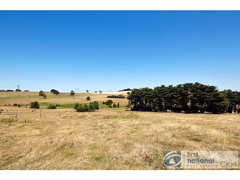 228 East West Road, Warragul VIC 3820