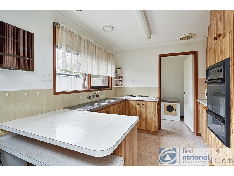 2/7 Princes Way, Drouin VIC 3818