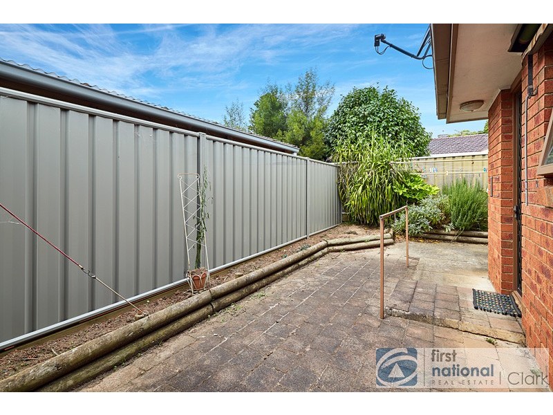 2/7 Princes Way, Drouin VIC 3818