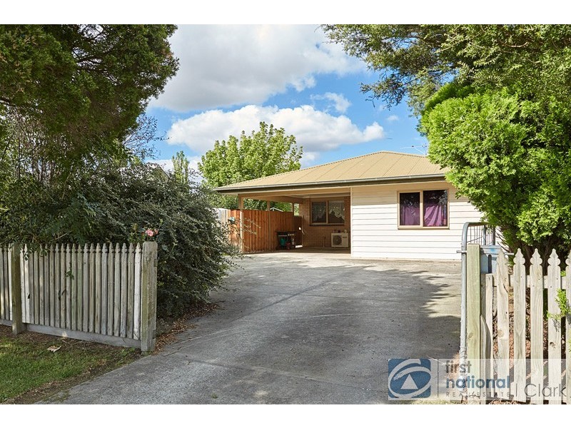 1/2 Witton Street, Longwarry VIC 3816
