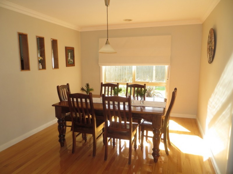 97 Stoddarts Road, Warragul VIC 3820