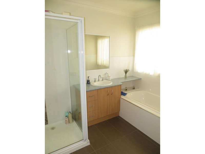 97 Stoddarts Road, Warragul VIC 3820