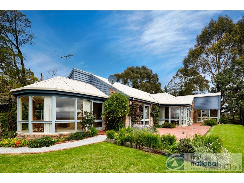 48 Petersons Rd, Ellinbank VIC 3821
