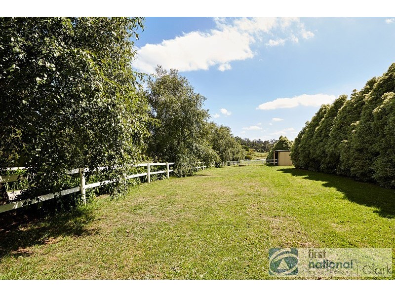 6 Robyn Court, Drouin VIC 3818