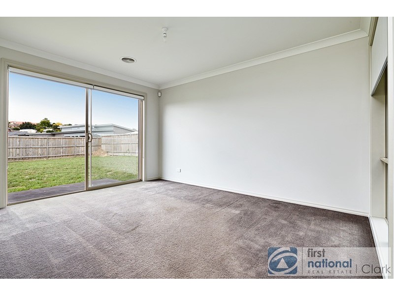 157 Twin Ranges Drive, Warragul VIC 3820