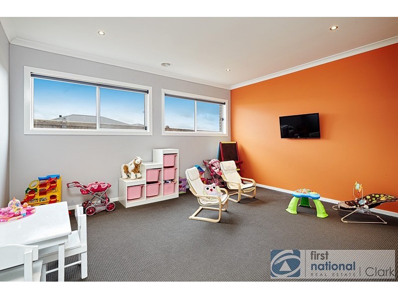 10 Kensington Drive, Warragul VIC 3820
