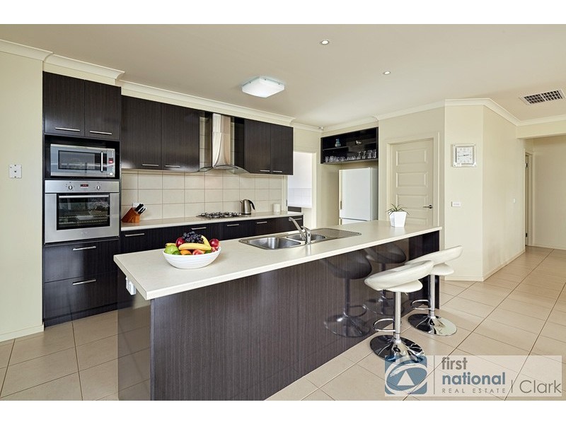 3 Park Vista, Drouin VIC 3818