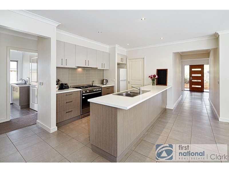 358 Normanby Street, Warragul VIC 3820