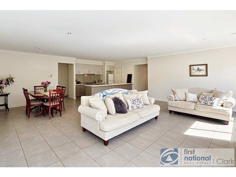 358 Normanby Street, Warragul VIC 3820