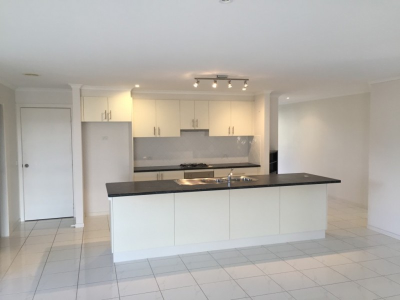 14 Glendon Drive, Warragul VIC 3820