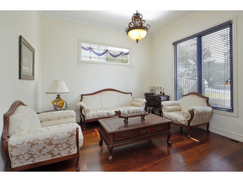 12 Craig Street, Warragul VIC 3820