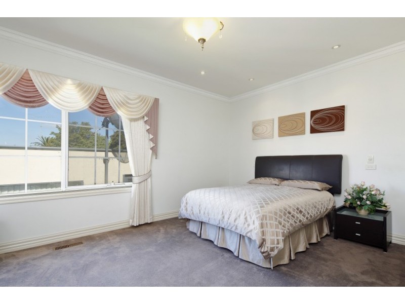 12 Craig Street, Warragul VIC 3820