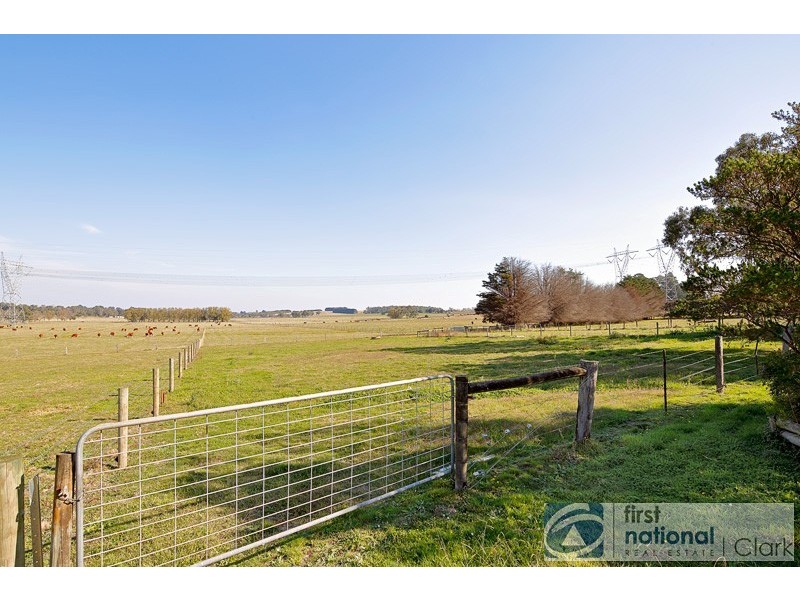 2910 Westernport Road, Drouin South VIC 3818