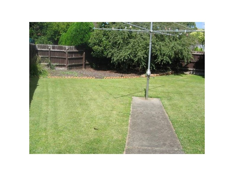 5 Cambridge Drive, Warragul VIC 3820
