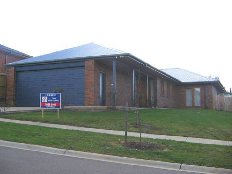 73 Princess STREET, Warragul VIC 3820