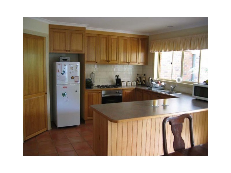1/8 Toorak Ave, Warragul VIC 3820