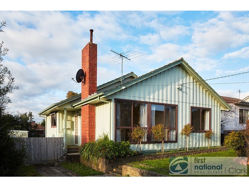 8 Steward Street, Warragul VIC 3820