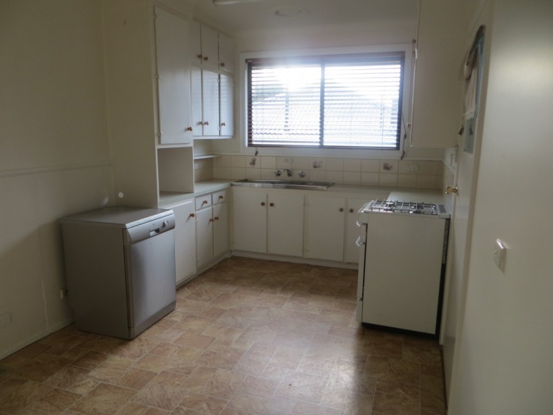 8 Steward Street, Warragul VIC 3820