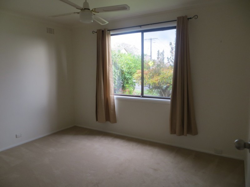 8 Steward Street, Warragul VIC 3820