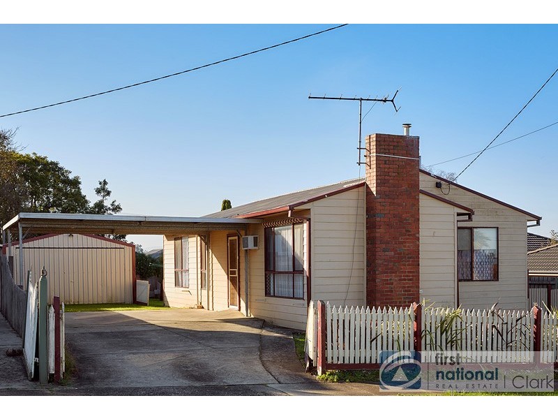 8 Fenton Street, Warragul VIC 3820