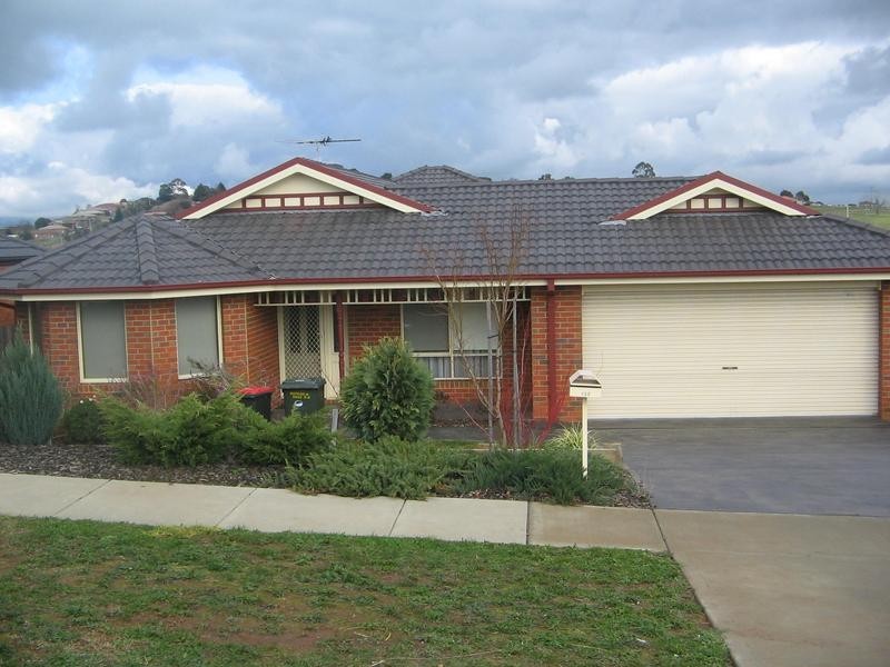 132 Stoddarts Road, Warragul VIC 3820