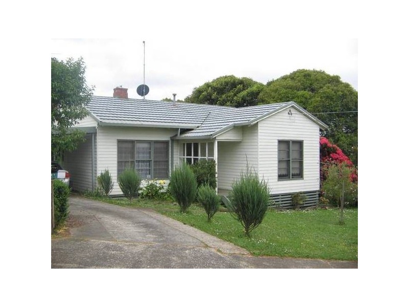 23 Pioneer Street, Warragul VIC 3820