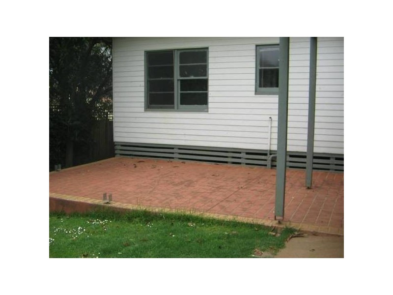 23 Pioneer Street, Warragul VIC 3820