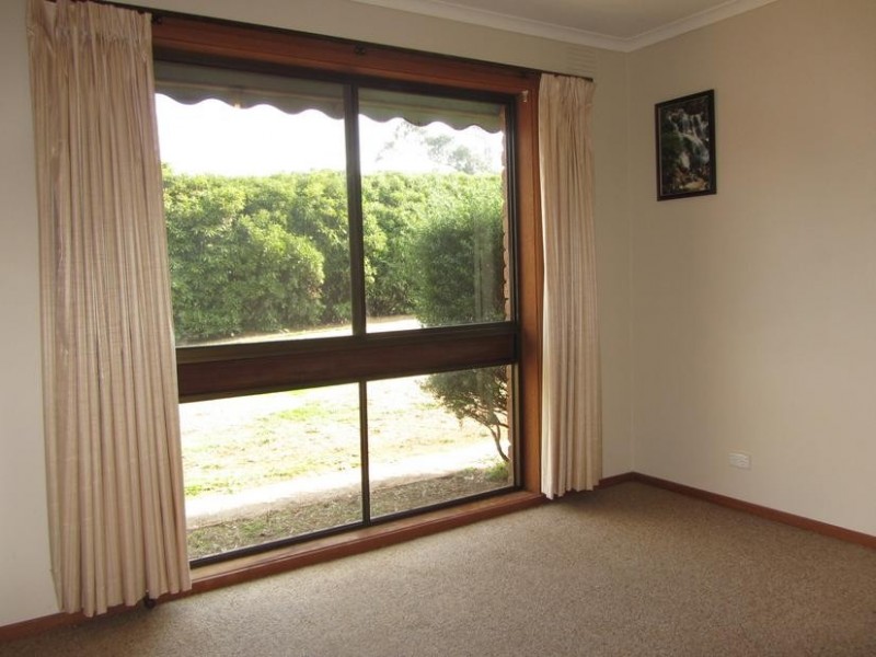 1250 Jacksons Track, Jindivick VIC 3818