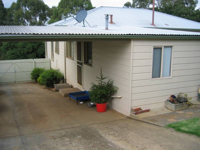 23 Scenic Road, Warragul VIC 3820
