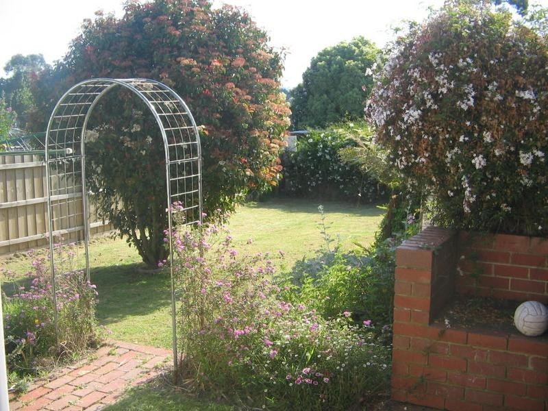 13 High Street, Bunyip VIC 3815