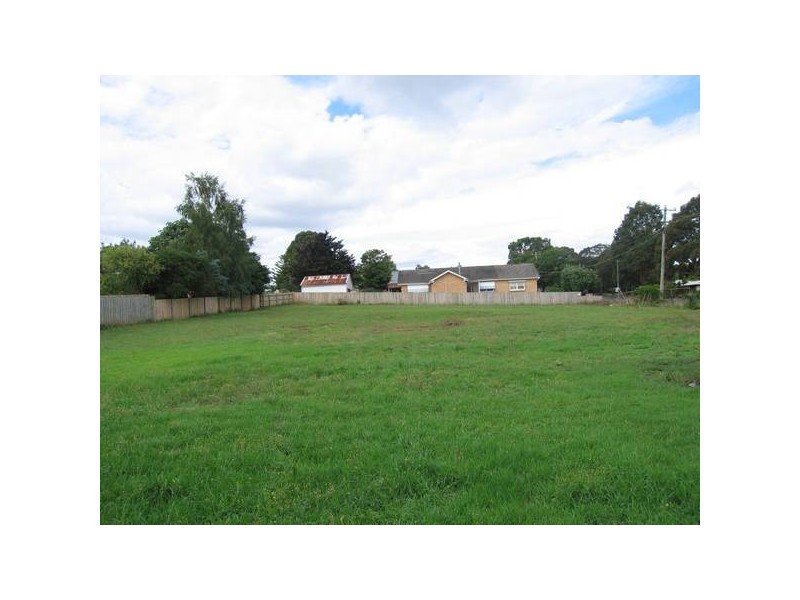 71 – 73 Main South Road, Drouin VIC 3818