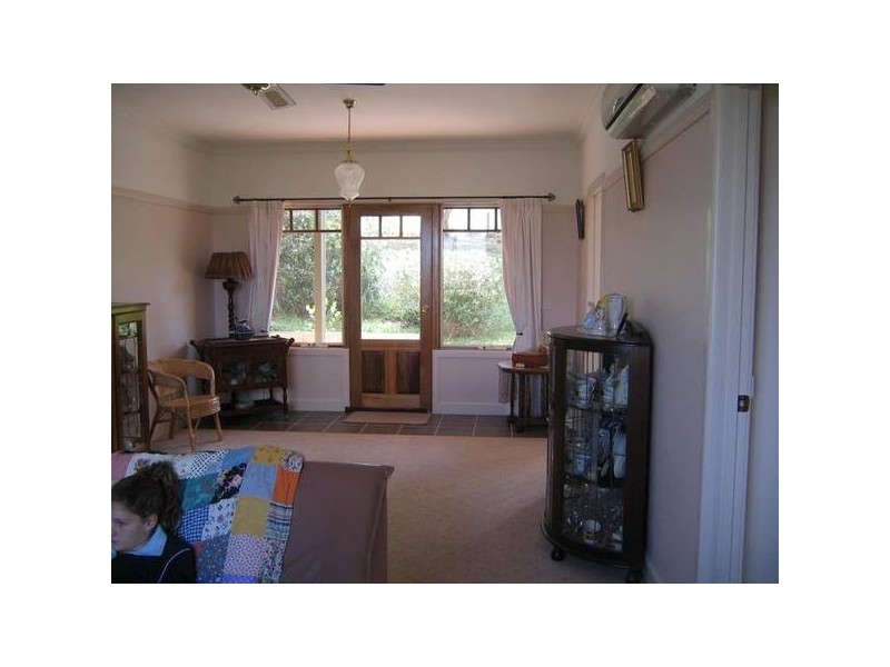 44 Mason Road, Jindivick VIC 3818